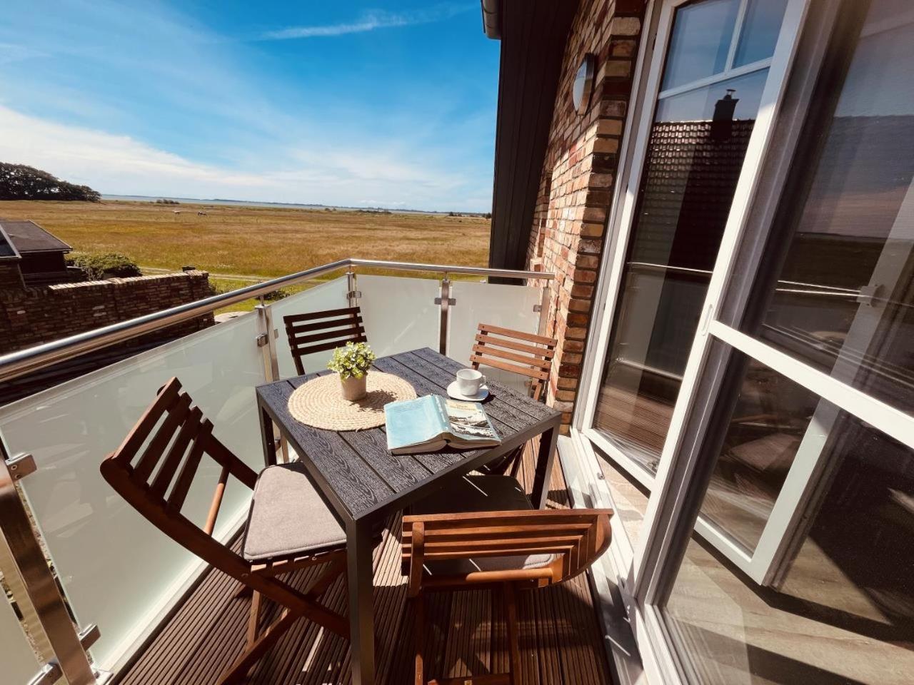 Holmblick - Boddenblick, Balkon, 2 Schlafzimmer, 4 Personen Born Luaran gambar