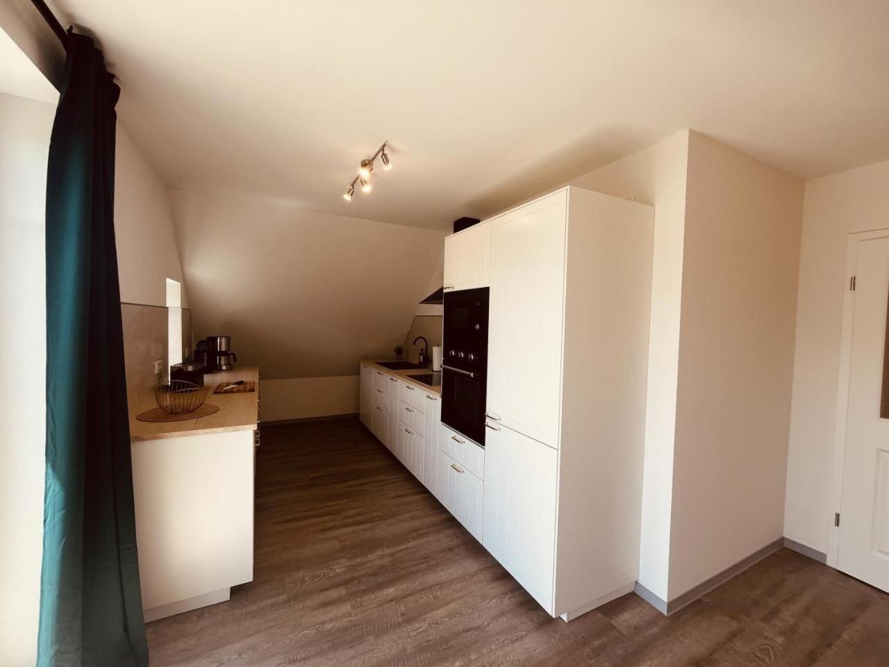 Holmblick - Boddenblick, Balkon, 2 Schlafzimmer, 4 Personen Born Luaran gambar