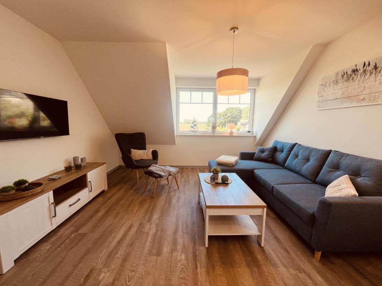 Holmblick - Boddenblick, Balkon, 2 Schlafzimmer, 4 Personen Born Luaran gambar